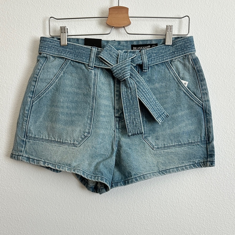 Blank NYC Blue Denim High-Rise Patch Pocket Shorts Size 29